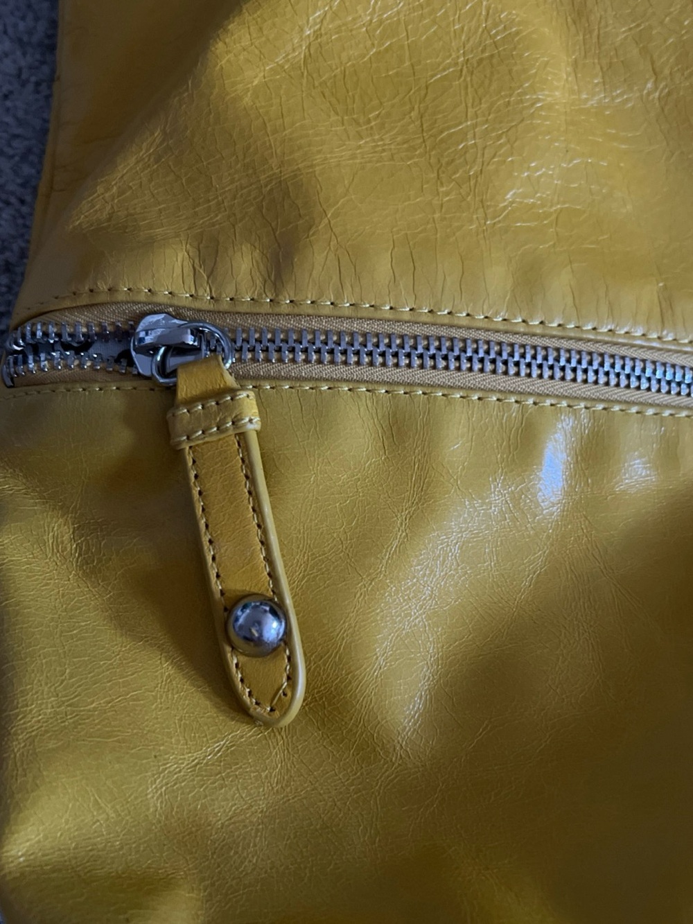 HOBO International Shoulder Bag Citrus Yellow Leather Outside Pocket Zip Closure - Picture 14 of 16